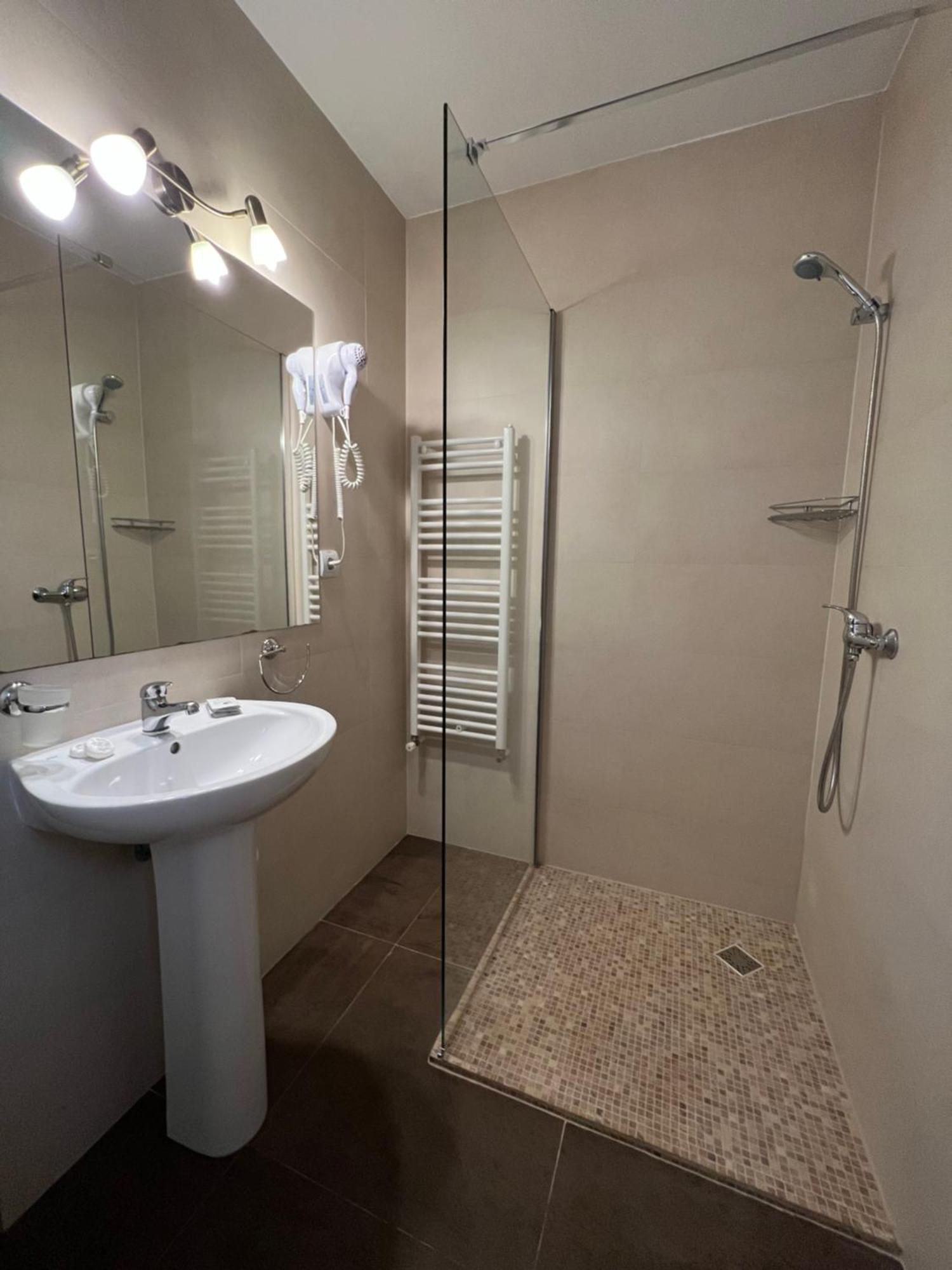 Casa Manu Hotel Sibiu Quarto foto